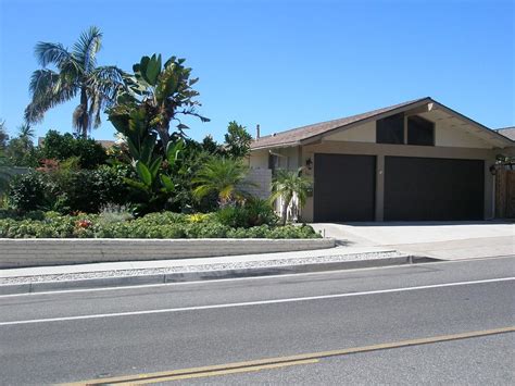 It contains 4 bedrooms and 4 bathrooms. . Zillow san clemente